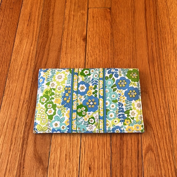 Vera Bradley Travel Envelope NWT English Meadow Print- Read Description! - Picture 8 of 8